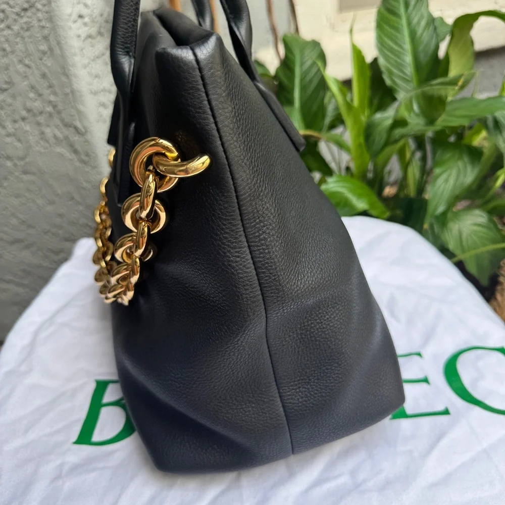Bottega Veneta Mount Leather Tote
